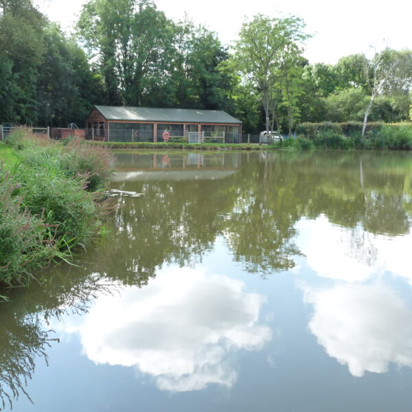 Arrow Meadow Carp Fishery at Alvechurch in the West Midlands