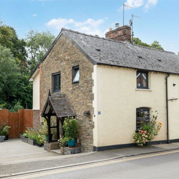 For sale. Anglers Cottage with fishing rights in Ludlow