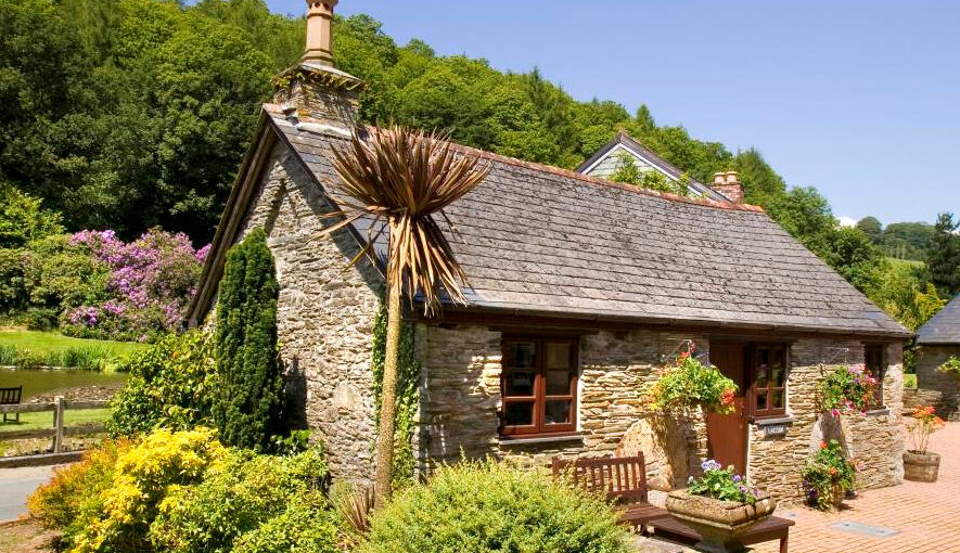 Lakeside Cottage at Malston Mill Farm and Holiday Cottages in Devon