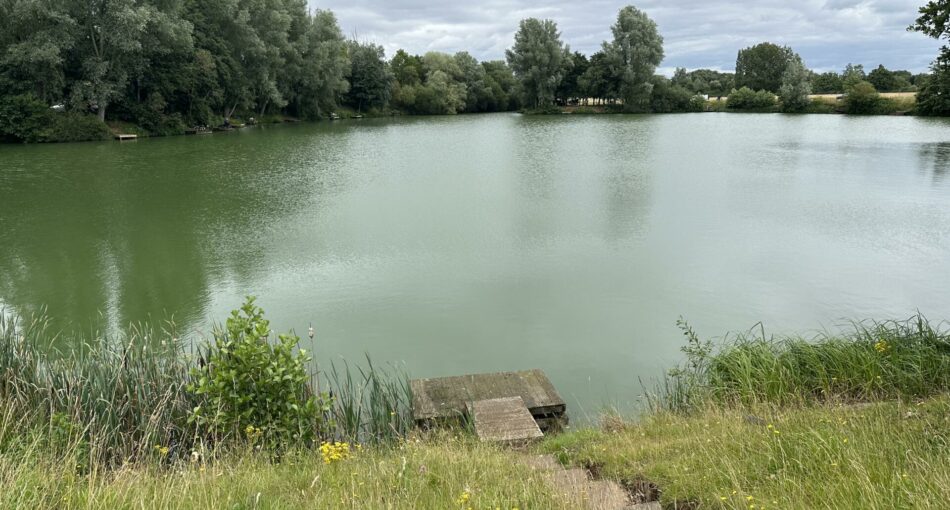 Meadowlands Fishery near Coventry in the West Midlands