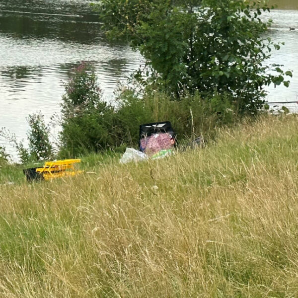 Meadowlands Fishery near Coventry in the West Midlands