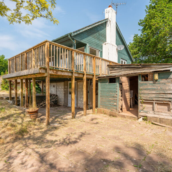 For Sale: Alisier Lodge with fishing on the River Usk