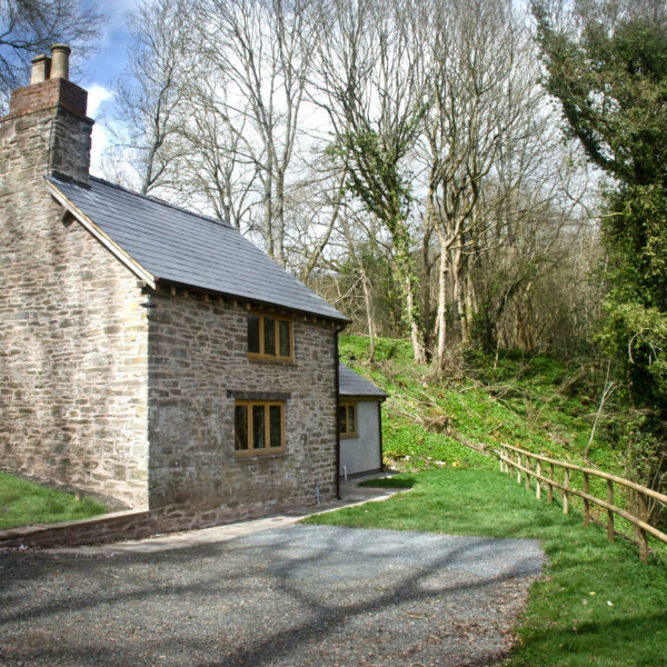 Cabalva Mill Cottage fishing holidays on the River Wye in Herefordshire