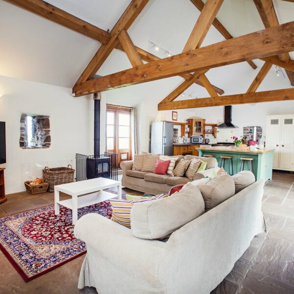 Cwm Pelved holiday retreat with fishing available on the nearby River Wye