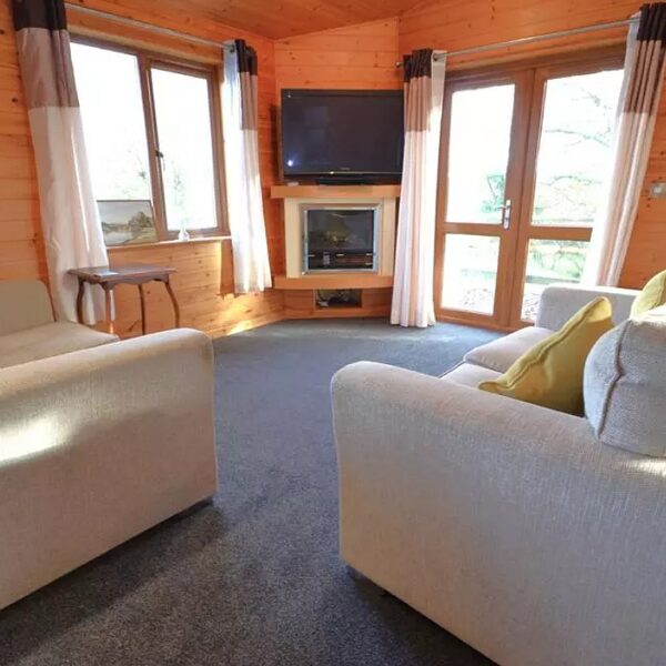 Pomona Orchard Lakes lakeside park home for sale with fishing