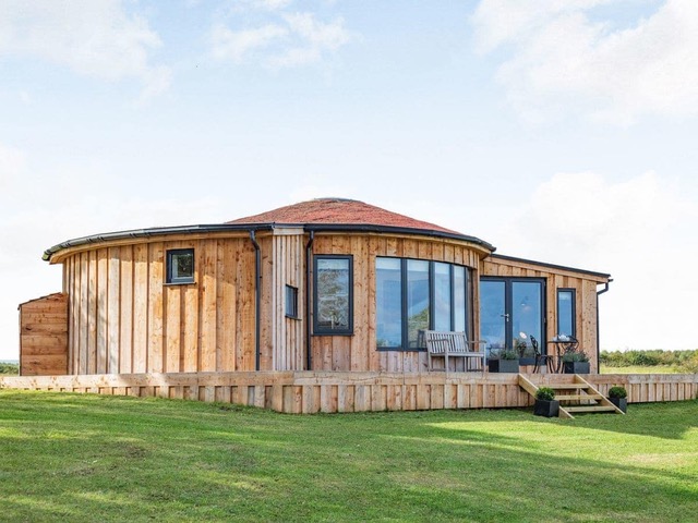 The Angel luxury lakeside lodge at Hawton Waters near Newark, Nottinghamshire
