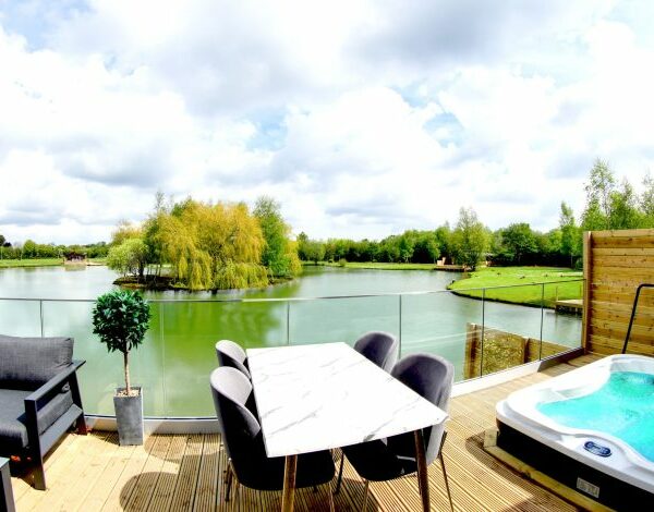 A lodge veranda at Noah's Retreat in Lincolnshire
