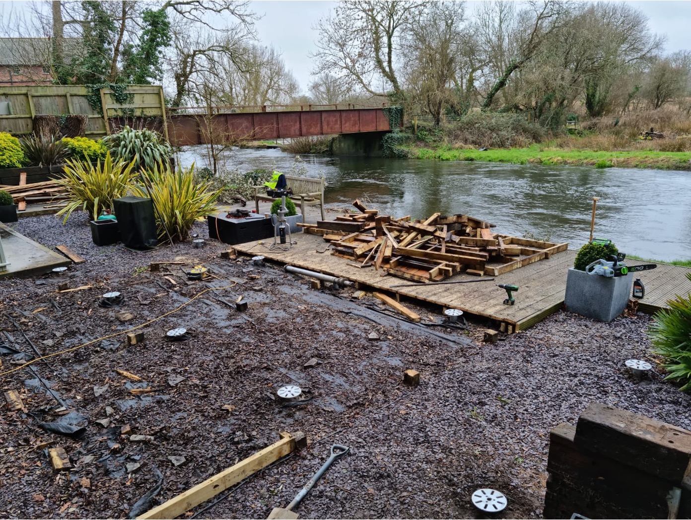 This riverside installation is prone to flooding and the ground is unstable. Ground Screws offer the perfect solution to this difficult site.