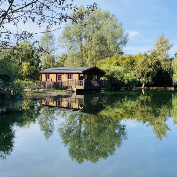Badwell Ash - Luxury holiday lodges and fishing in Suffolk