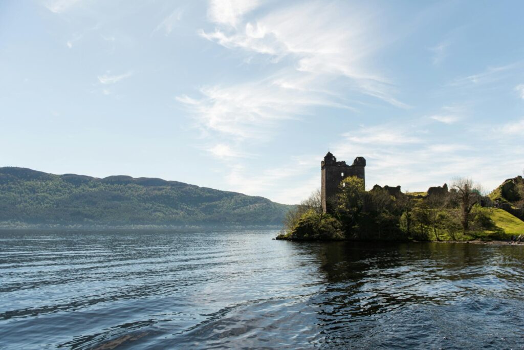 The Major’s Mile – Loch Ness shoreline & fishing rights